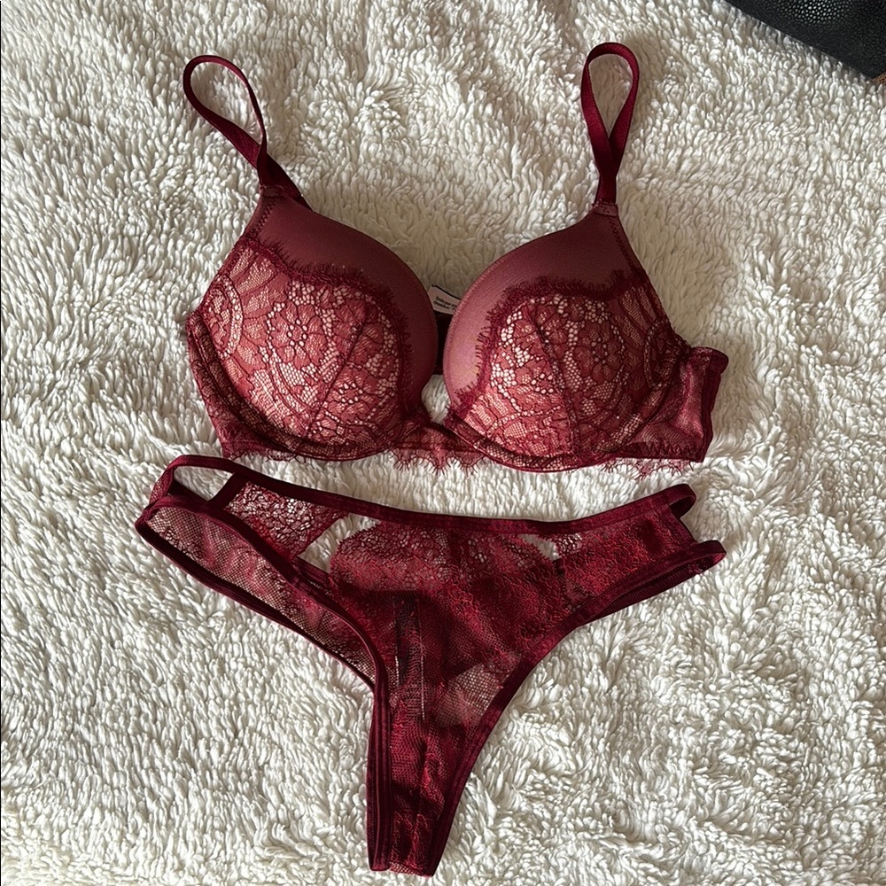 Victoria’s Secret Dream Angels push up bra